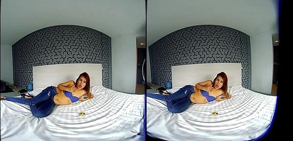  VRpussyVision.com - Girl on photoset getting hot with poppers